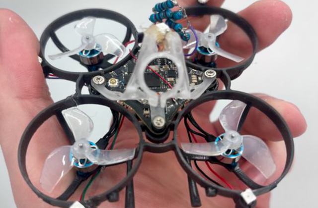 Giải Pháp Đáng Chú Ý Để Tiêu Diệt Muỗi: Drone Tương Lai