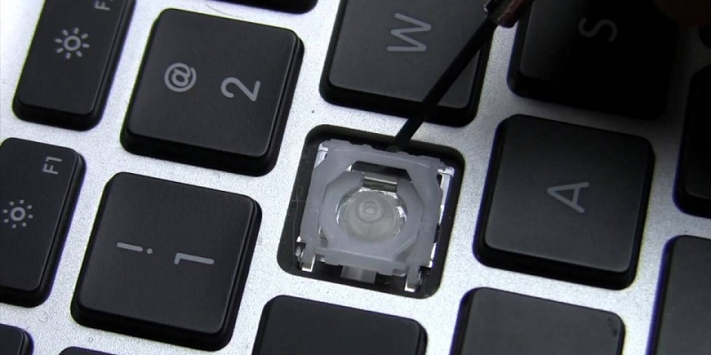 Hướng Dẫn Vệ Sinh Bàn Phím Laptop Đúng Cách Để Khôi Phục Hiệu Suất 3 Cách vệ sinh bàn phím laptop