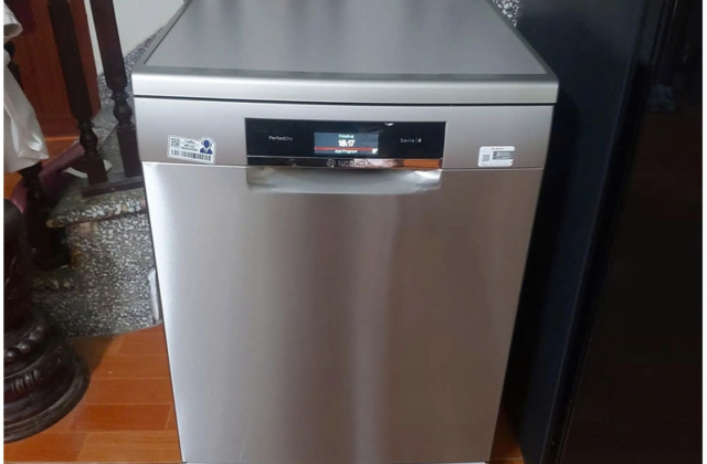 Tại Sao Máy Rửa Bát Bosch Serie 8 Không Mở Cửa Dù Đã Cài Chế Độ Tự Động?