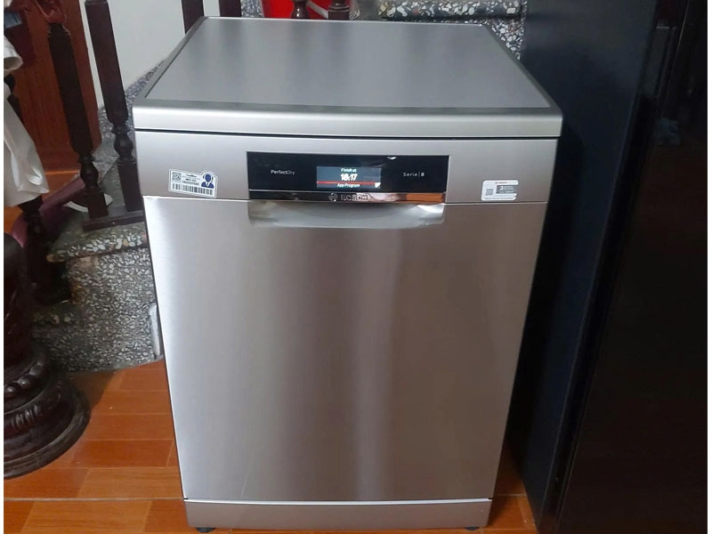 Tại Sao Máy Rửa Bát Bosch Serie 8 Không Mở Cửa Dù Đã Cài Chế Độ Tự Động?