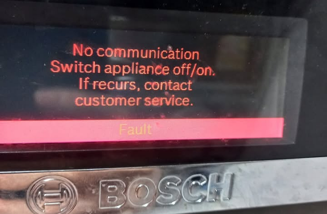 Khắc Phục Lỗi Mất Giao Tiếp Trên Máy Rửa Bát Bosch: Nguyên Nhân và Giải Pháp