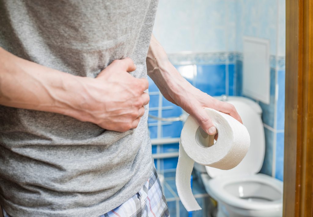 Mẹo Làm Khô Quần Áo Nhanh Trong Những Ngày Mưa Lâu Ngày 5 Quần áo ẩm có thể dẫn đến bệnh tiêu hóa